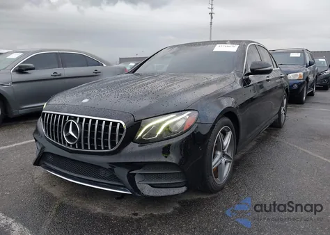 2017 Mercedes-Benz E 300 из США, поврежденный, VIN WDDZF4JBXHA134894